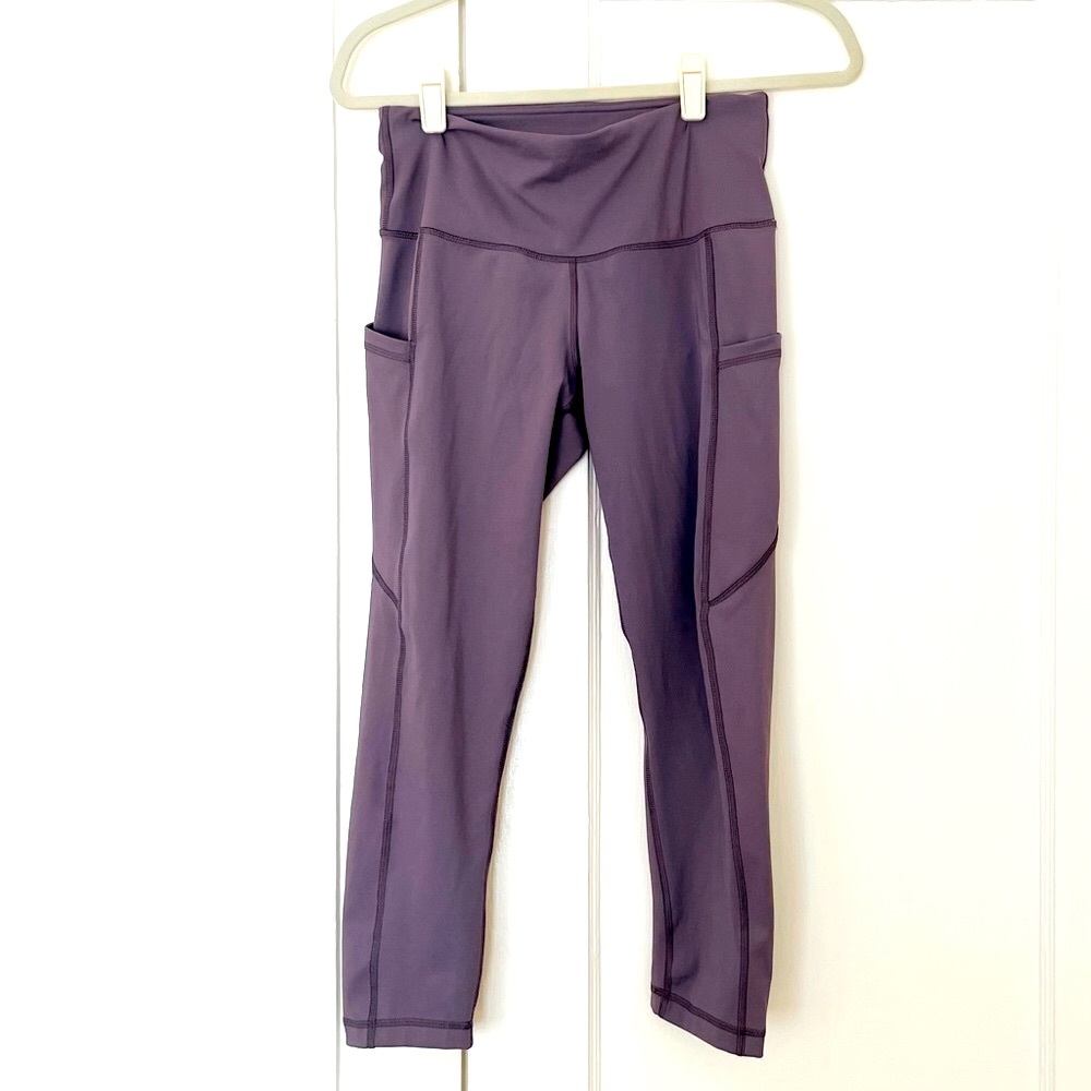 90 Degree squatproof mauve capri leggings, sz M